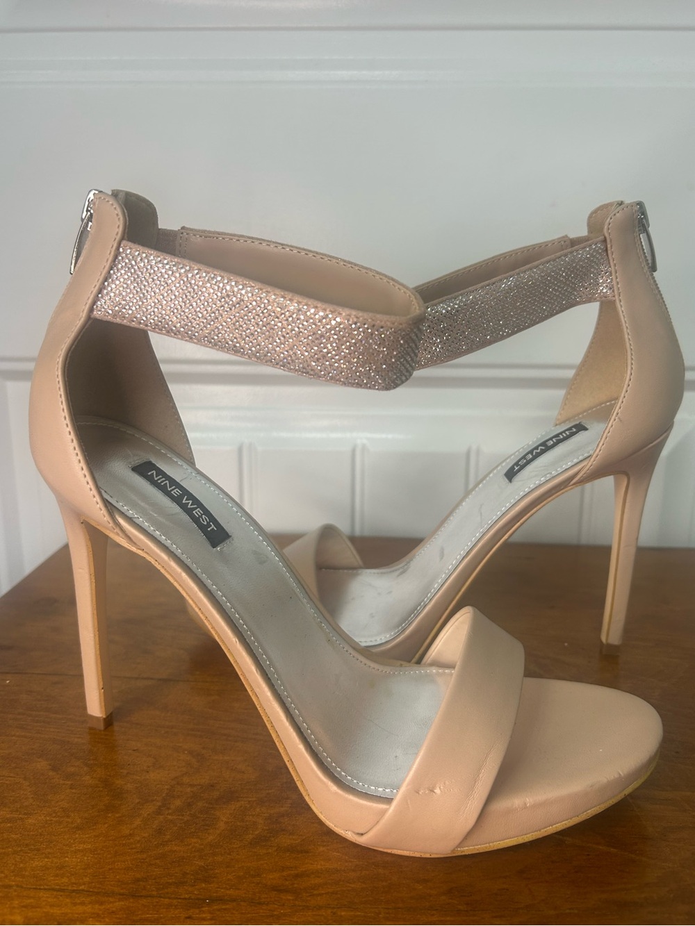 Nine West Women's Utell Ankle Strap Nude Ankle Strap Sandals size 11 - Picture 2 of 5